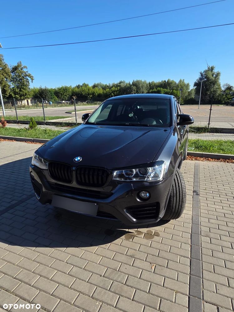 BMW X4 xDrive20d - 33