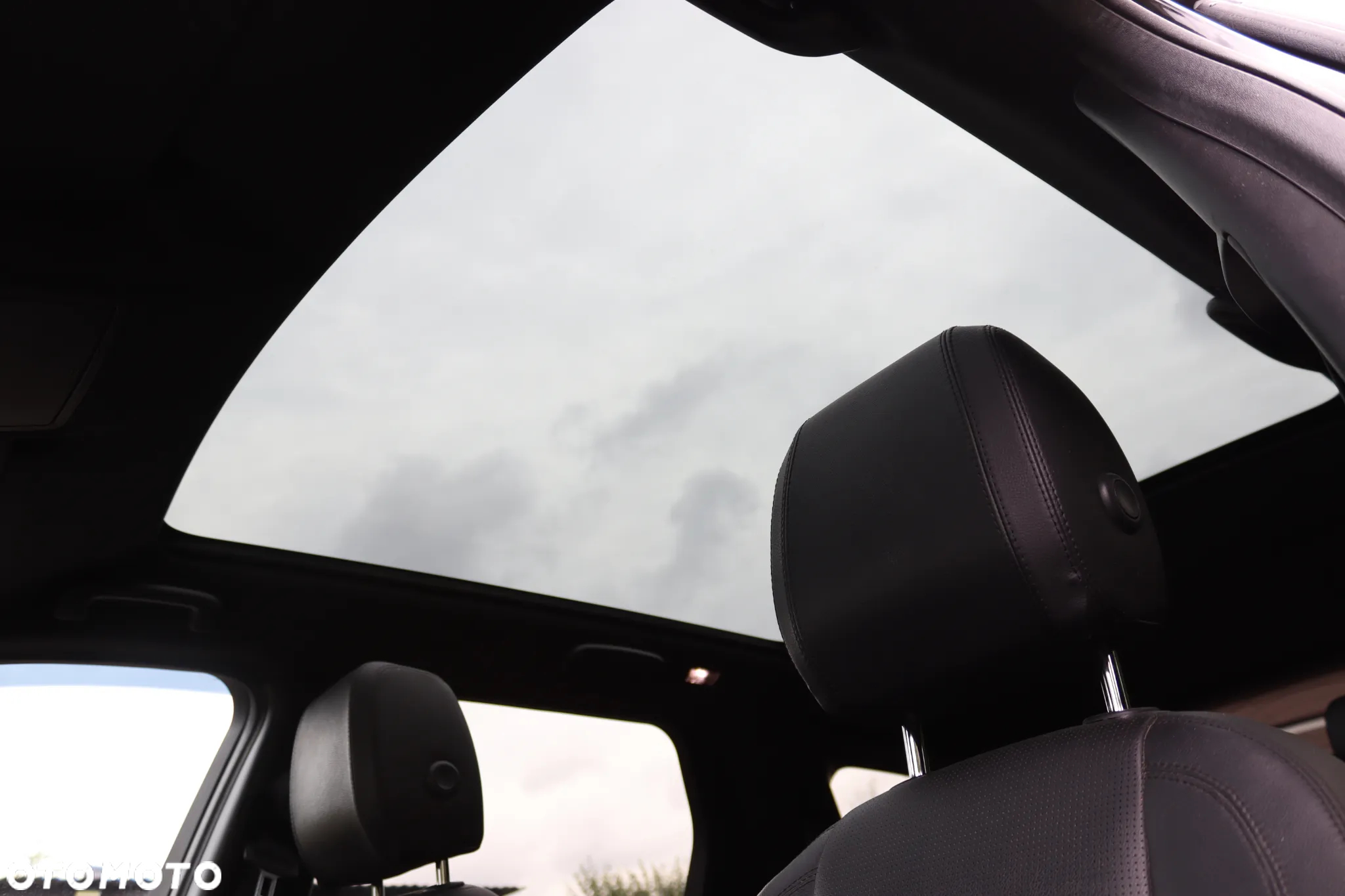 Land Rover Discovery Sport 2.0 TD4 HSE Luxury - 18