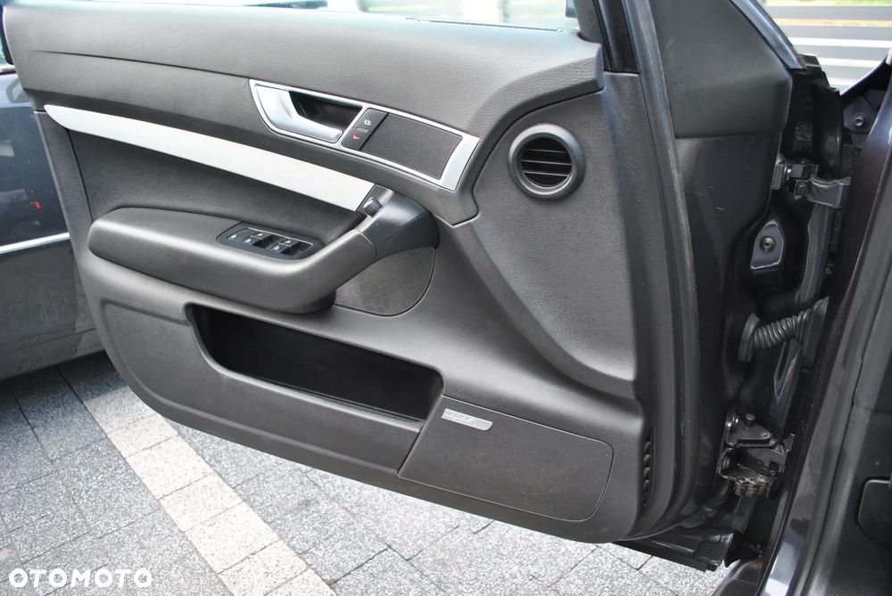 Audi A6 Avant 3.0 TDI DPF quattro tiptronic - 22