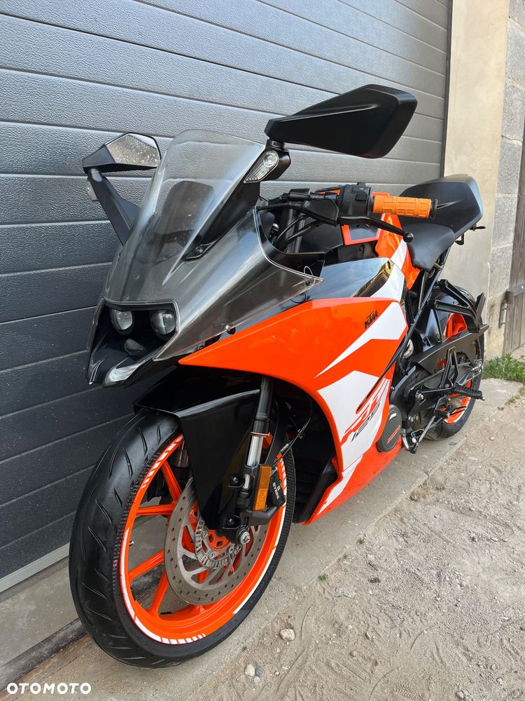 KTM RC 125 - 3
