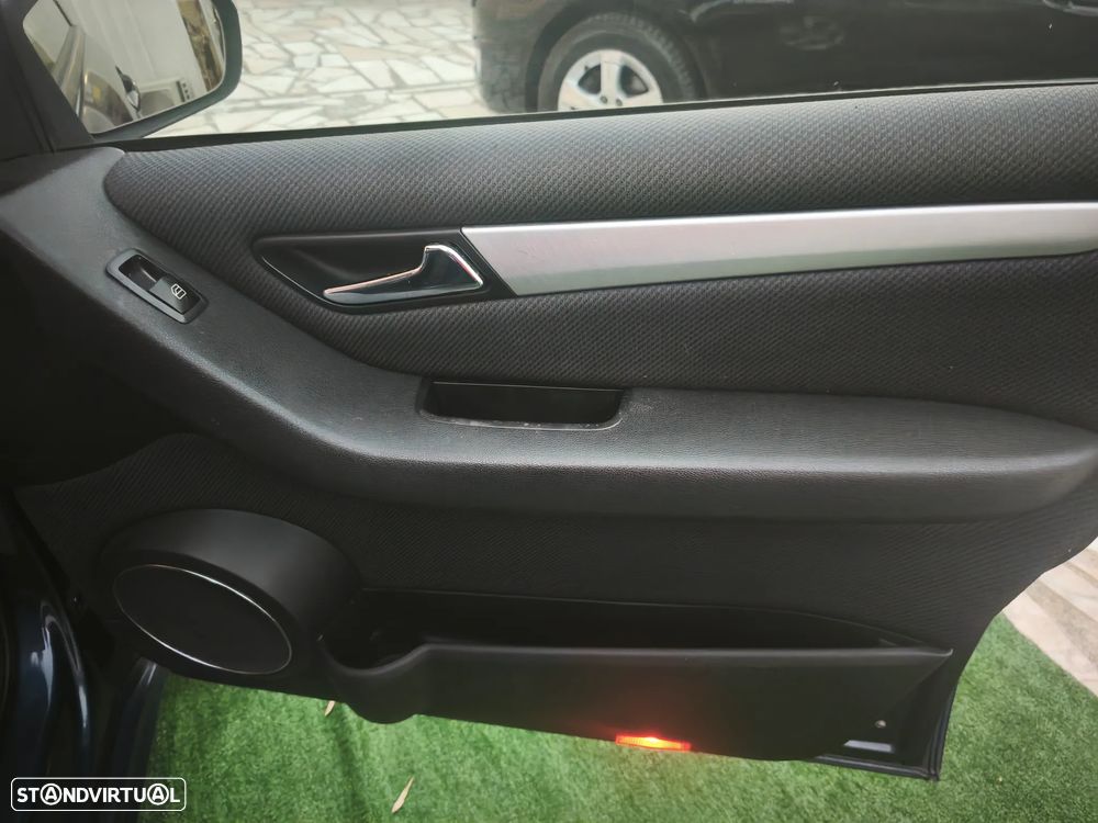 Mercedes-Benz A 180 CDi Avantgarde - 13