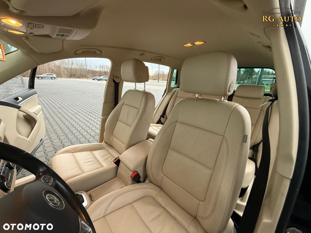 Volkswagen Tiguan - 29