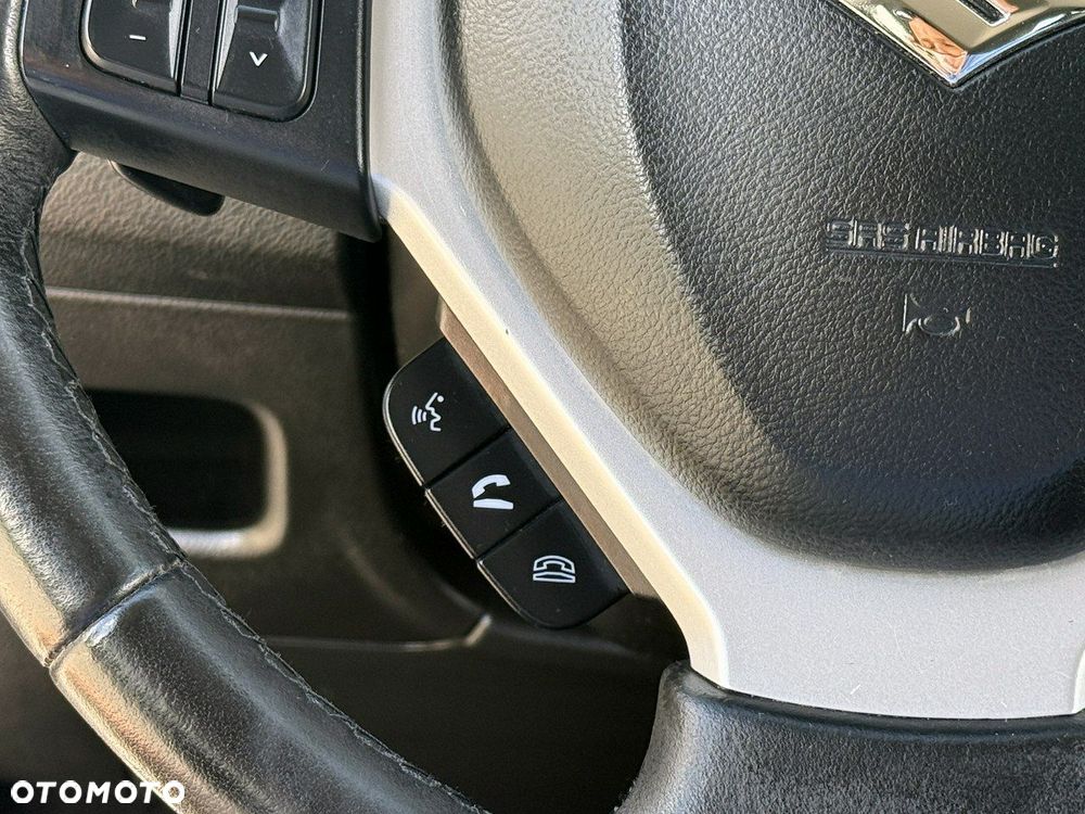 Suzuki Vitara 1.4 Boosterjet Premium 2WD - 23
