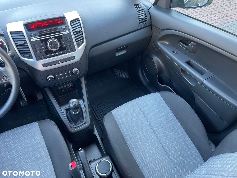 Kia Venga 1.6 CVVT Edition 7 - 12