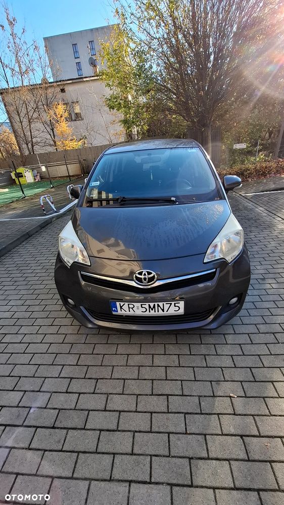 Toyota Verso S 1.4 D-4D - 2