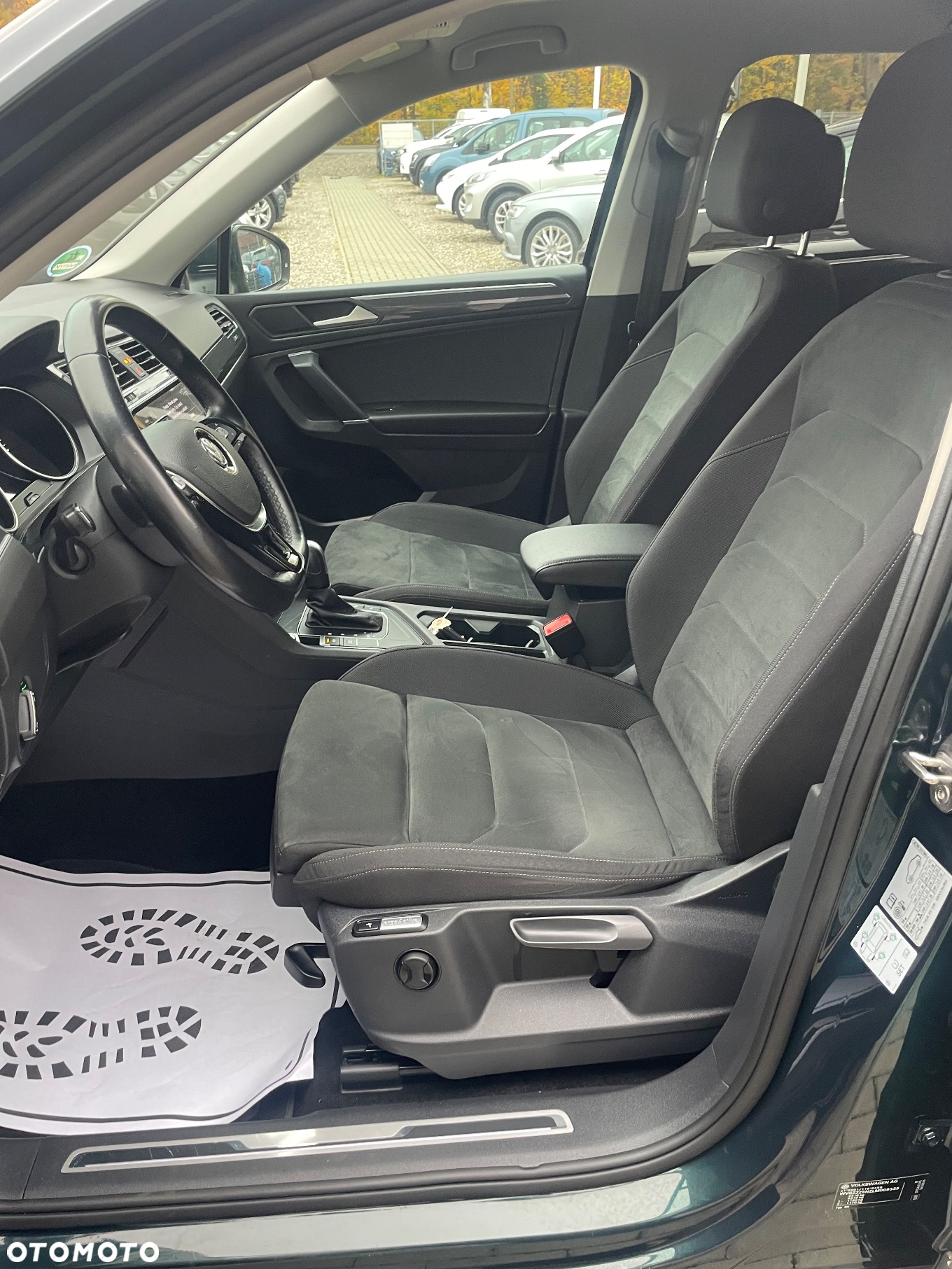 Volkswagen Tiguan Allspace 2.0 TDI Elegance DSG - 29
