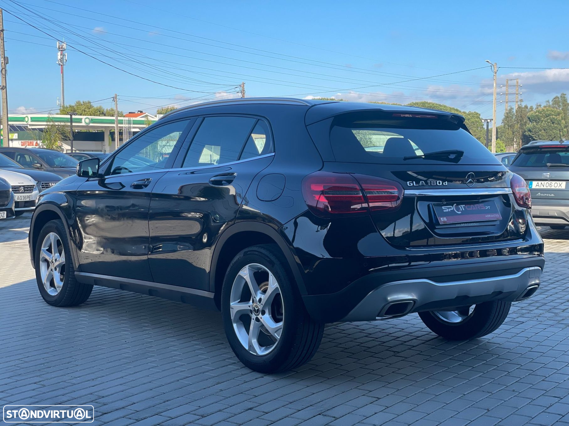 Mercedes-Benz GLA 180 d Urban Aut. - 6