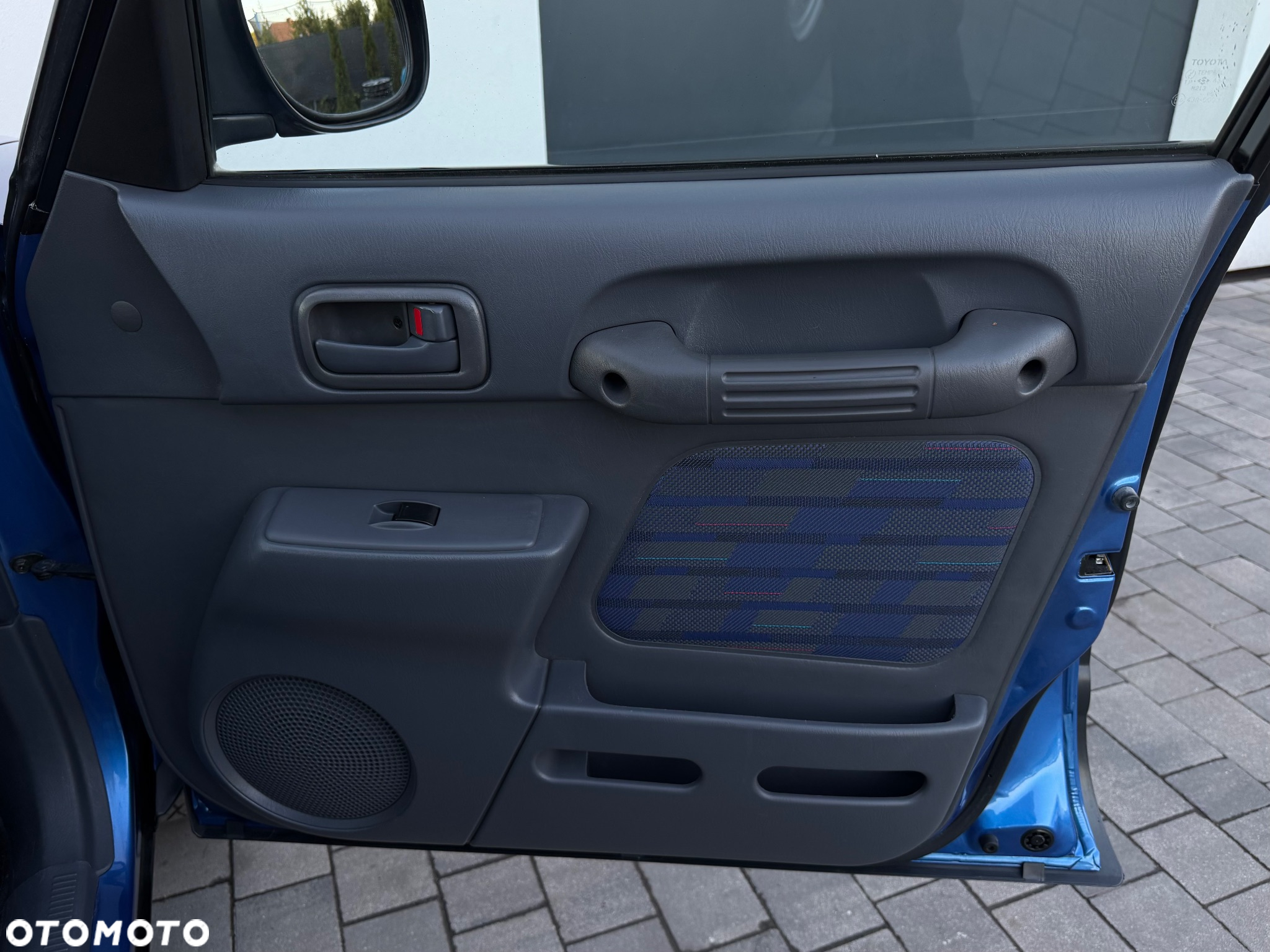 Toyota RAV4 2.0 - 29