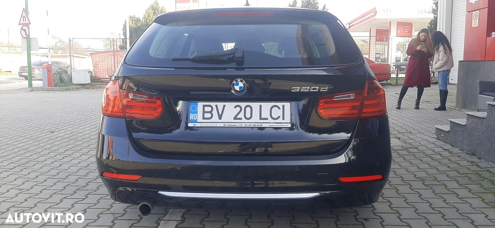 BMW Seria 3 320d EfficientDynamics Edition - 14