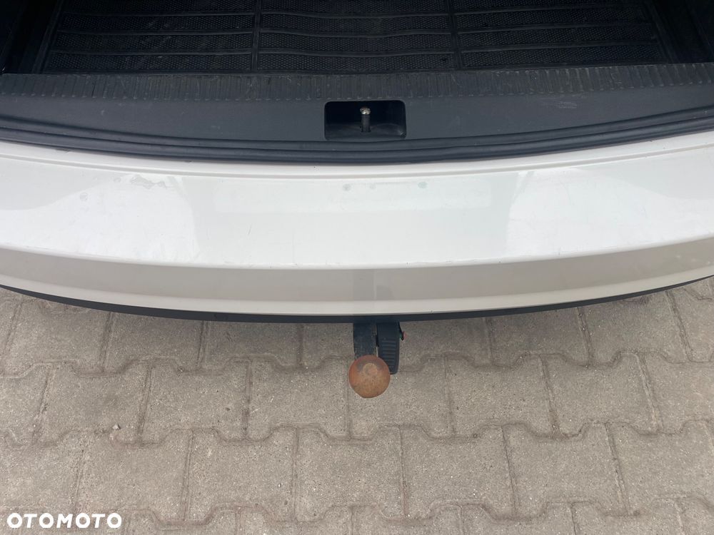 Skoda Octavia 2.0 TDI Ambition DSG - 10