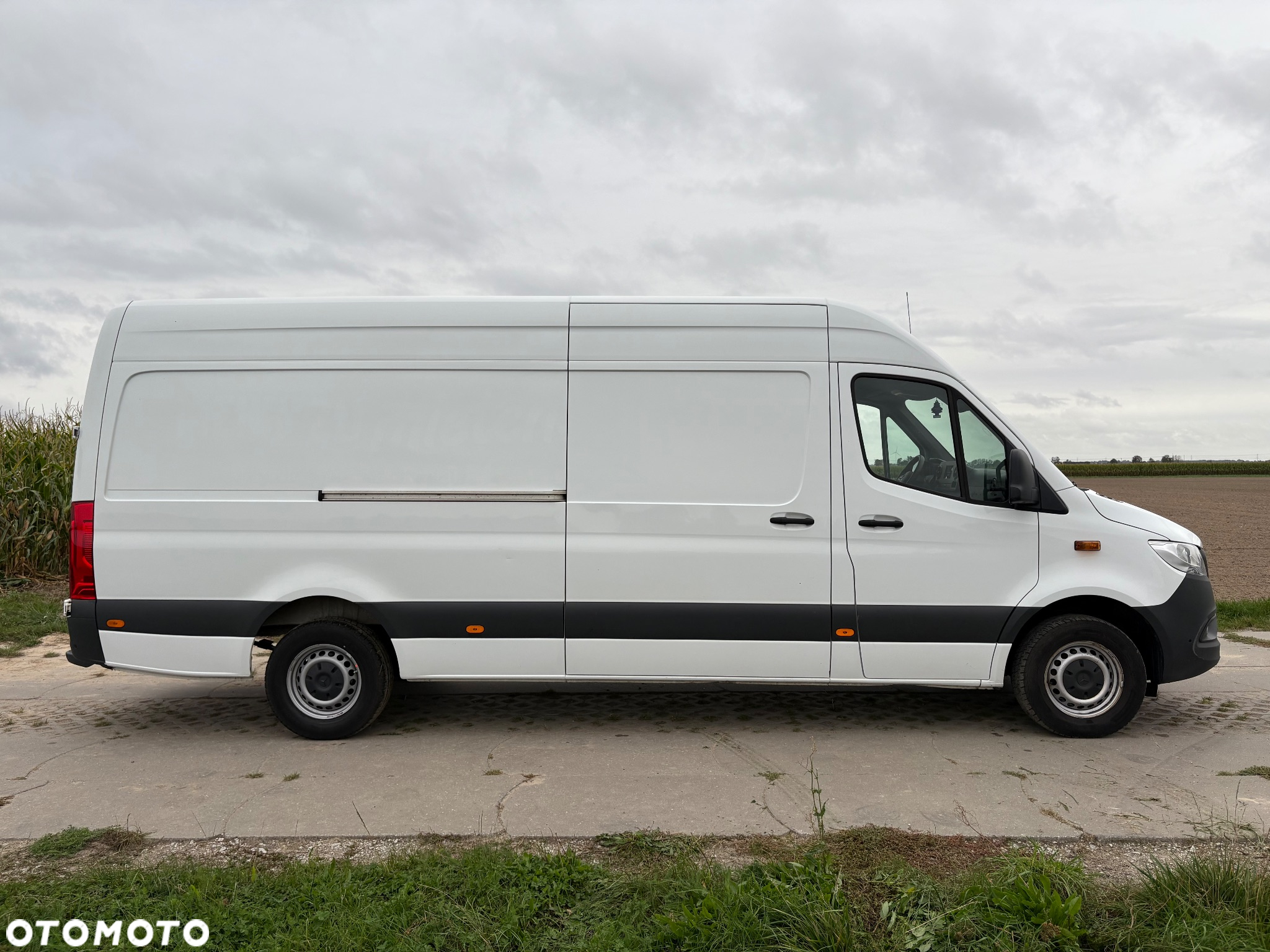 Mercedes-Benz Sprinter - 6