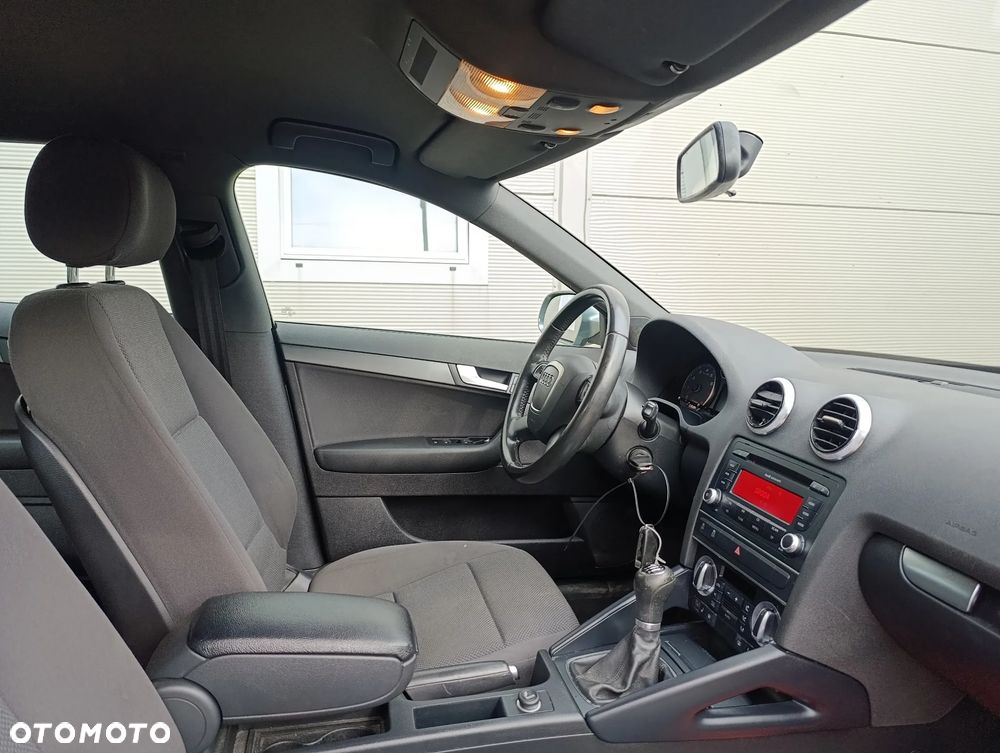 Audi A3 Sportback - 19