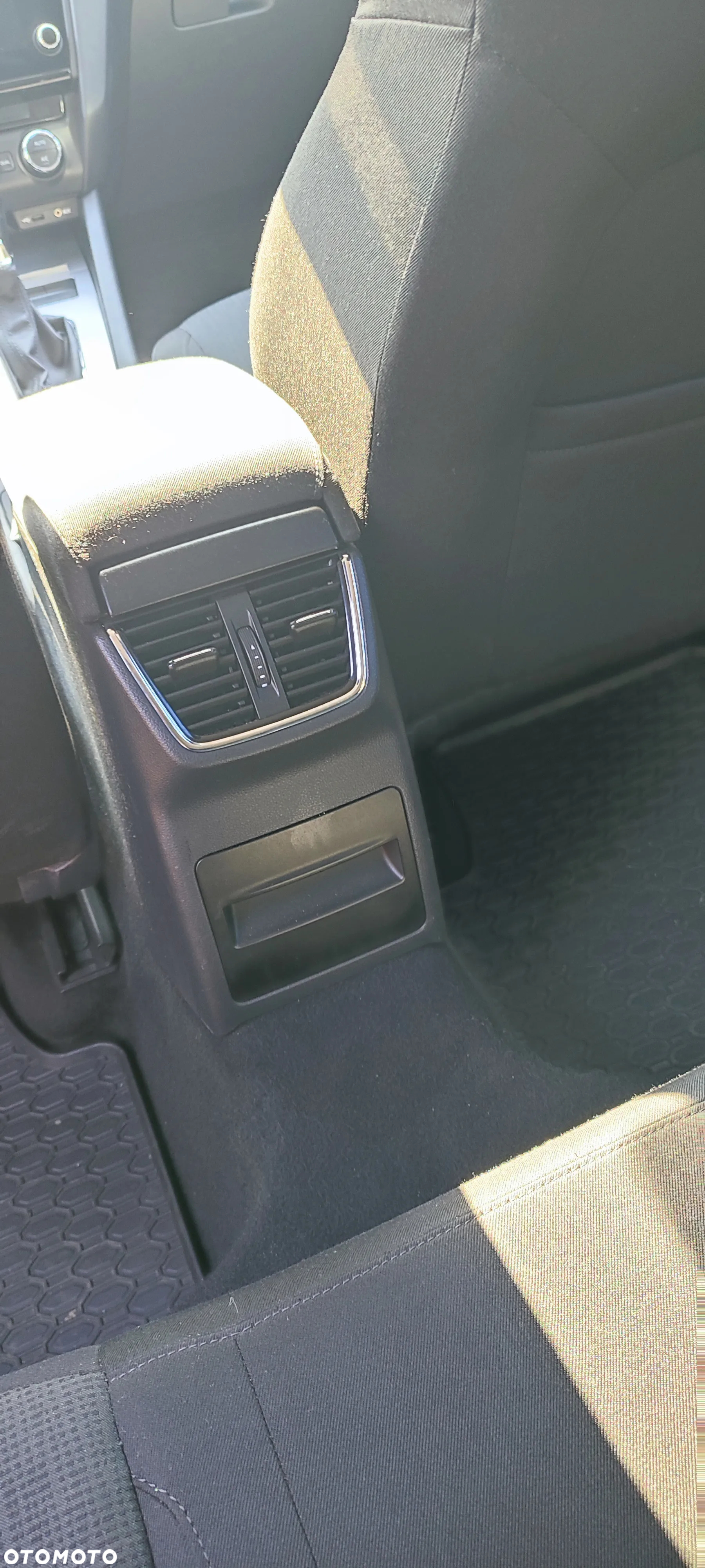 Skoda Octavia 2.0 TDI Elegance DSG - 15
