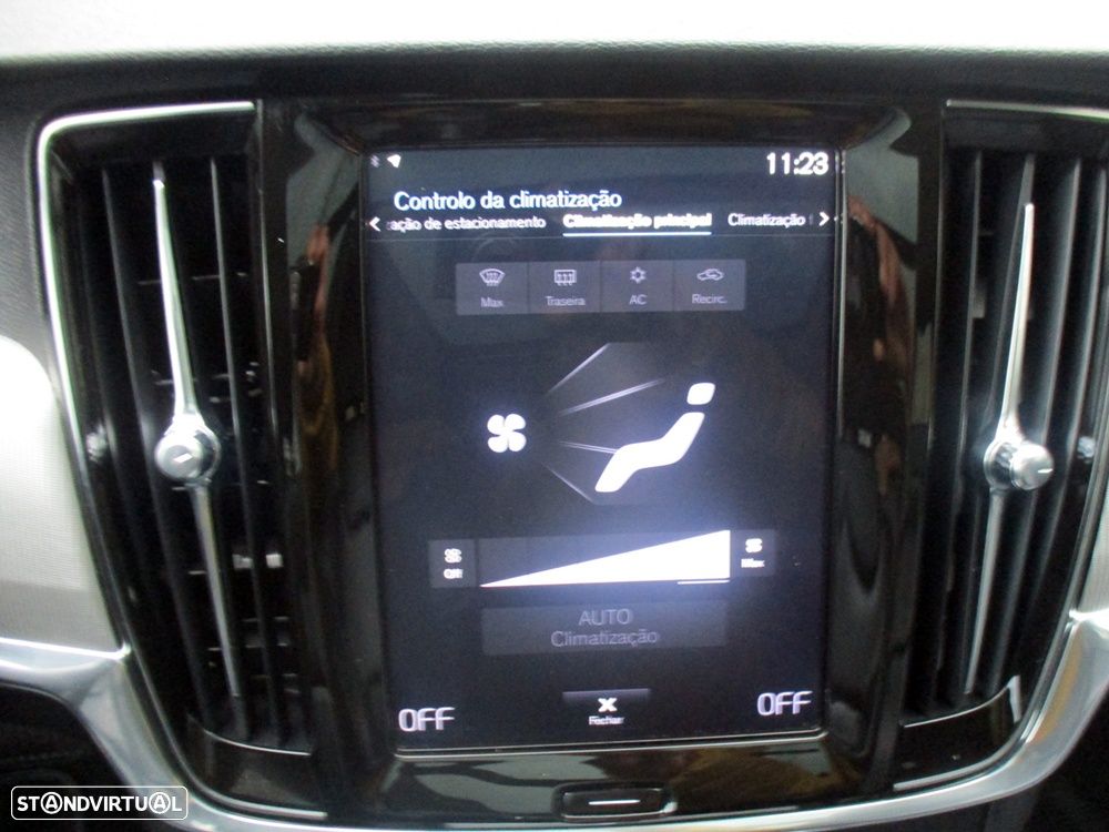 Volvo V90 2.0 D4 Inscription Geartronic - 34