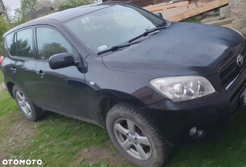 Toyota RAV4 - 9