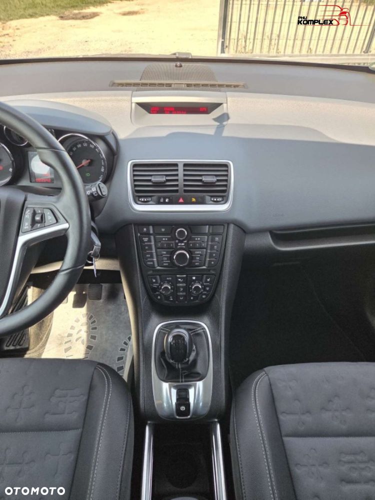 Opel Meriva - 15