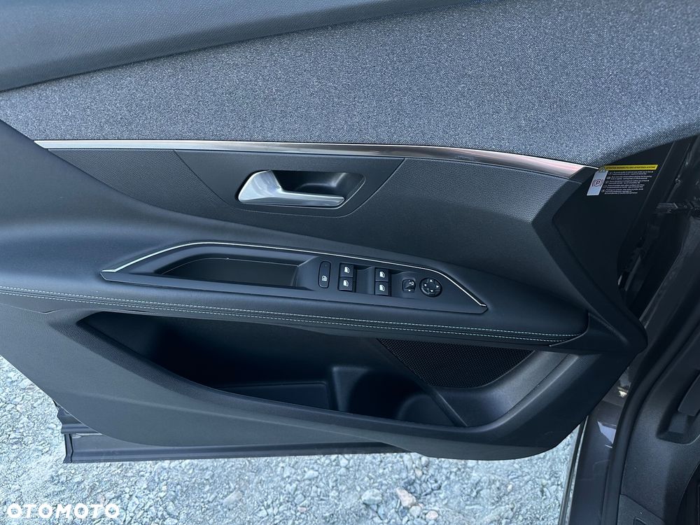 Peugeot 3008 1.2 PureTech Allure Pack S&S EAT8 - 30