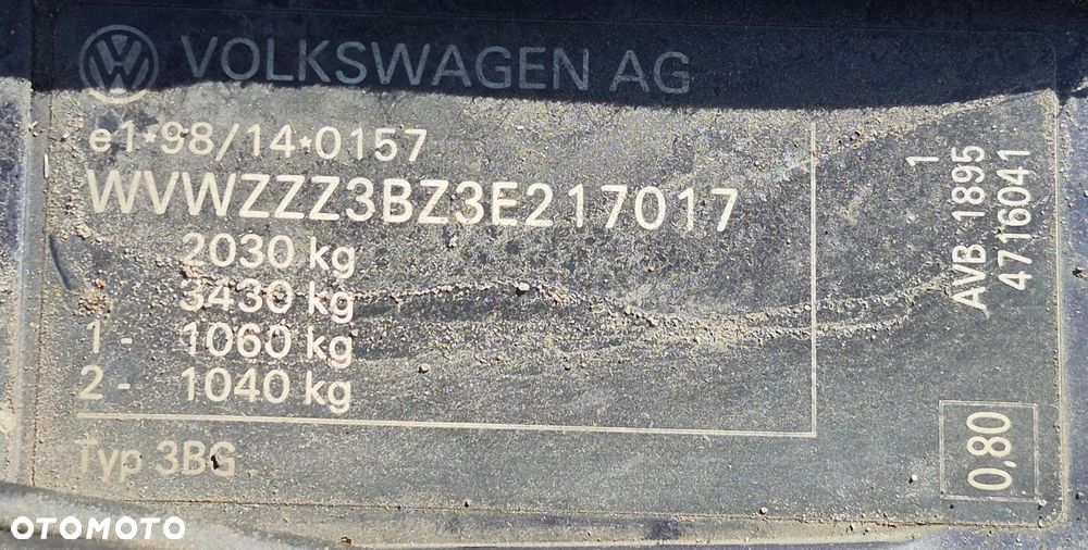 Volkswagen Passat - 15