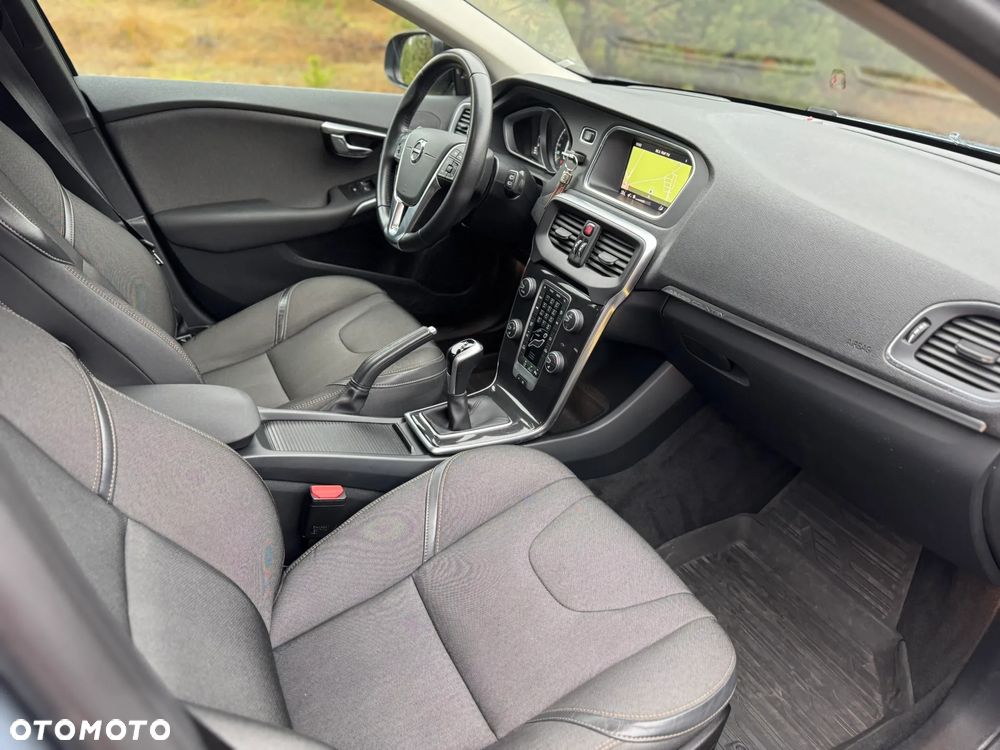 Volvo V40 Cross Country D3 - 11