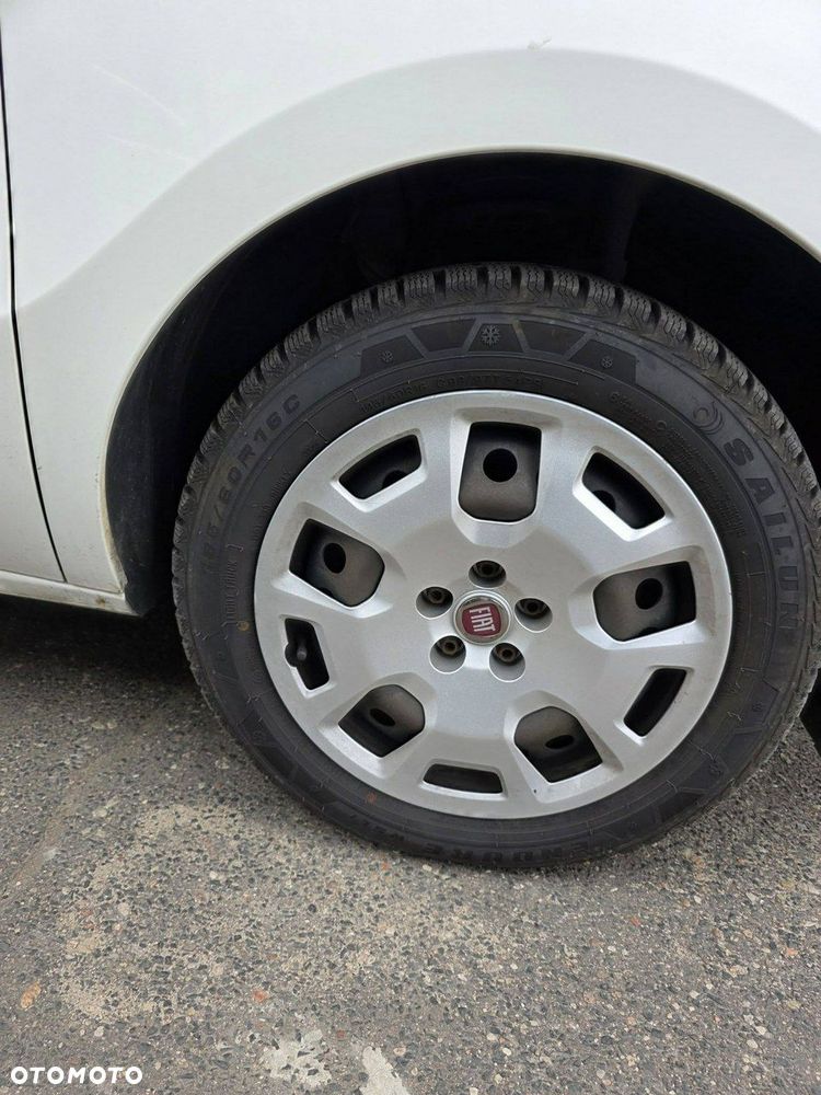 Fiat Doblo - 30