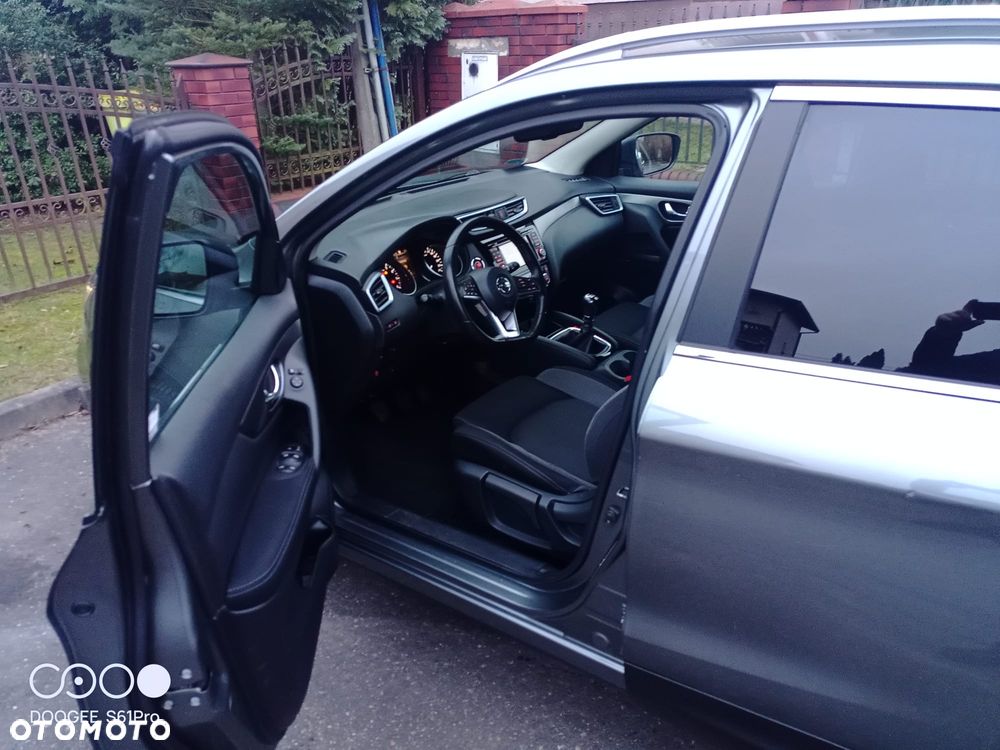 Nissan Qashqai 1.2 DIG-T N-Connecta - 6