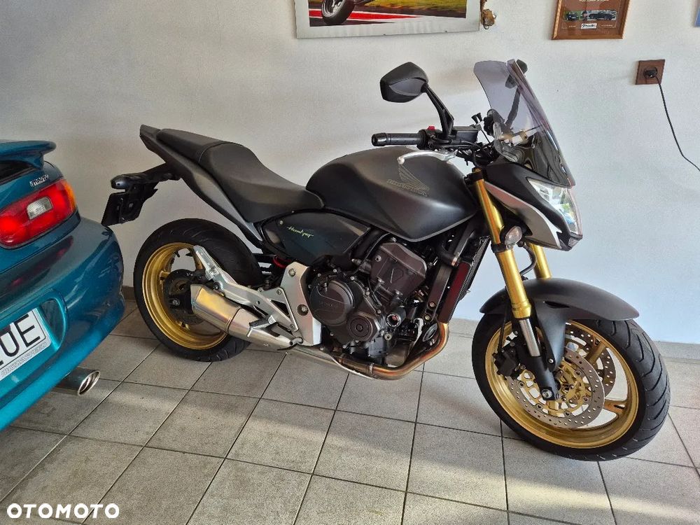 Honda Hornet - 2