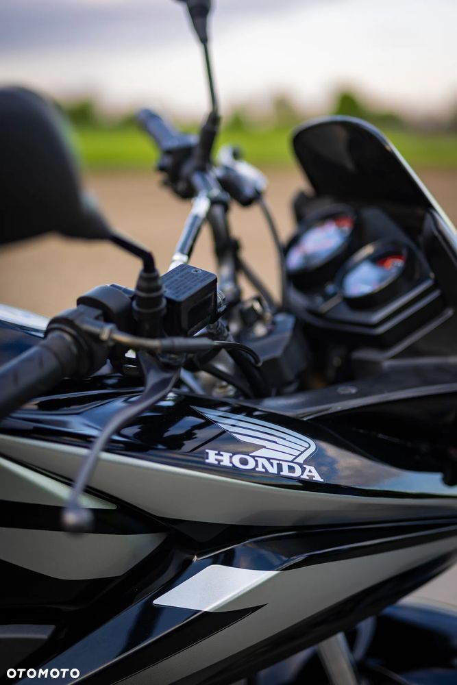 Honda CBF - 9