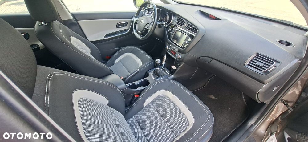 Kia Ceed 1.6 GDI L - 8