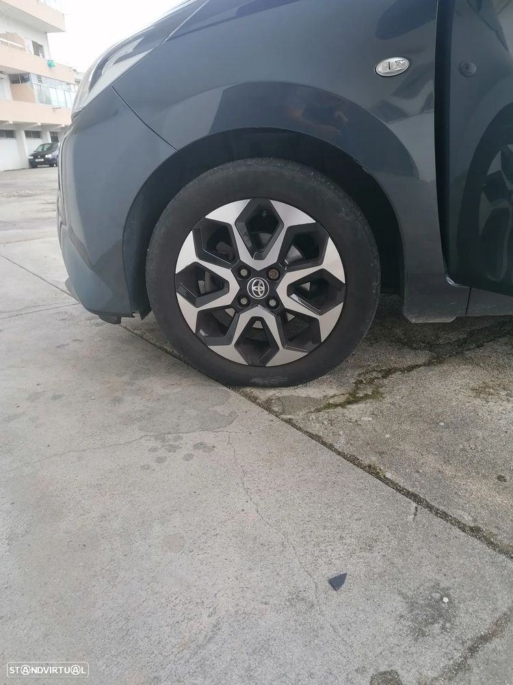 Toyota Aygo 1.0 X-Play Plus MM - 7