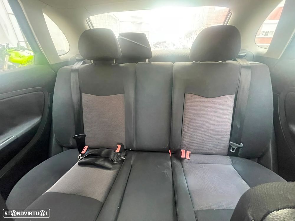 SEAT Ibiza 1.4 16V Signo - 5