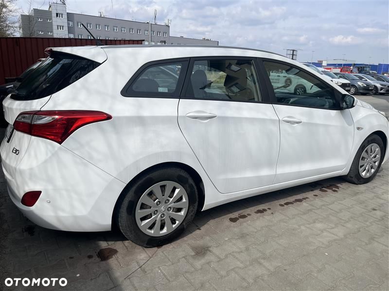 Hyundai i30 1.6 CRDi Classic - 5