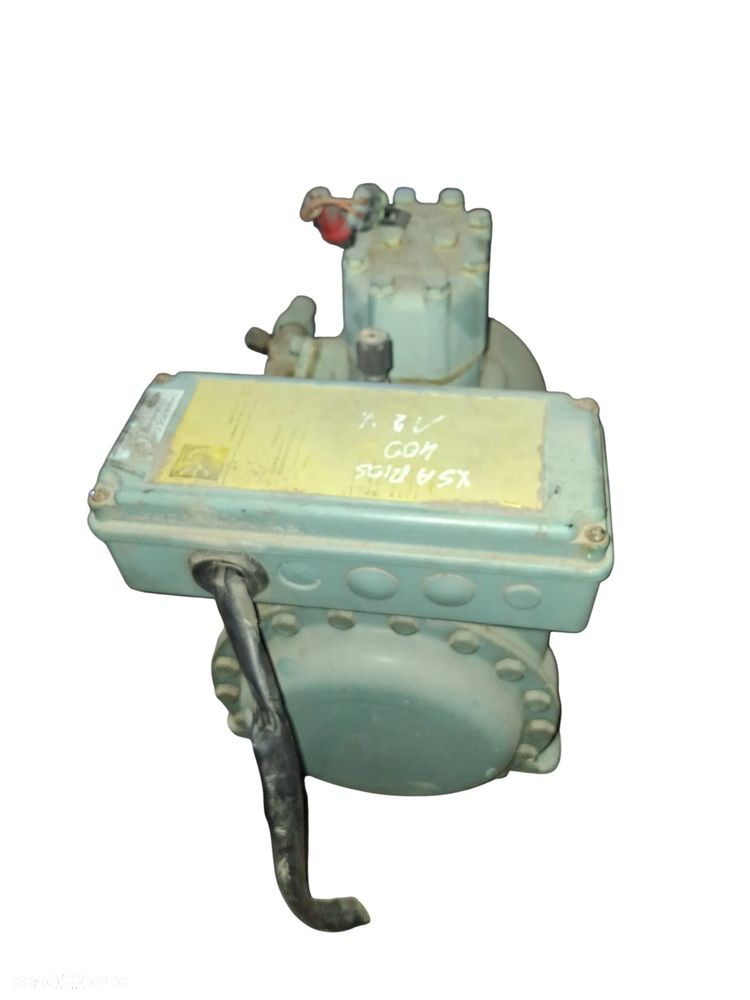 Sprężarka agregatu Carrier Xarios 400 12v - 3