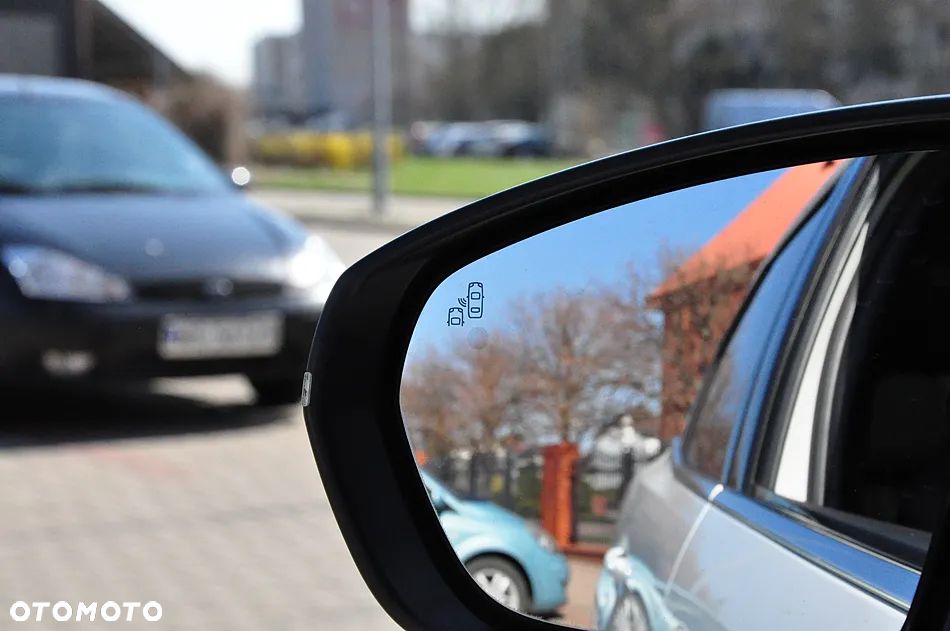 Peugeot 3008 1.6 BlueHDi Allure S&S EAT6 - 25