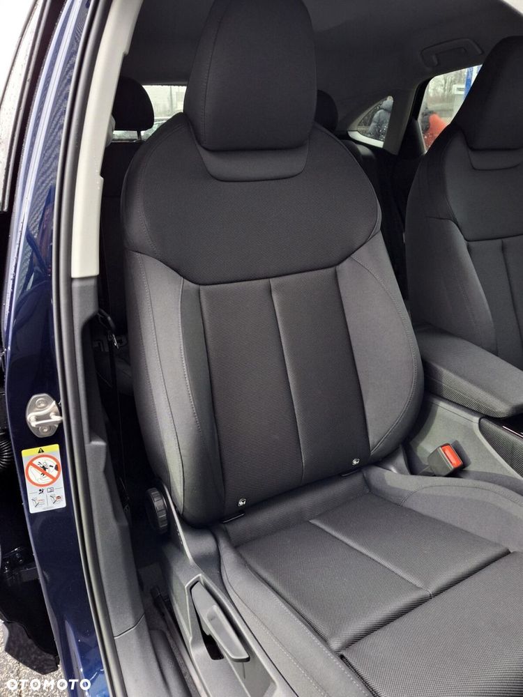 Audi Q3 Sportback - 16