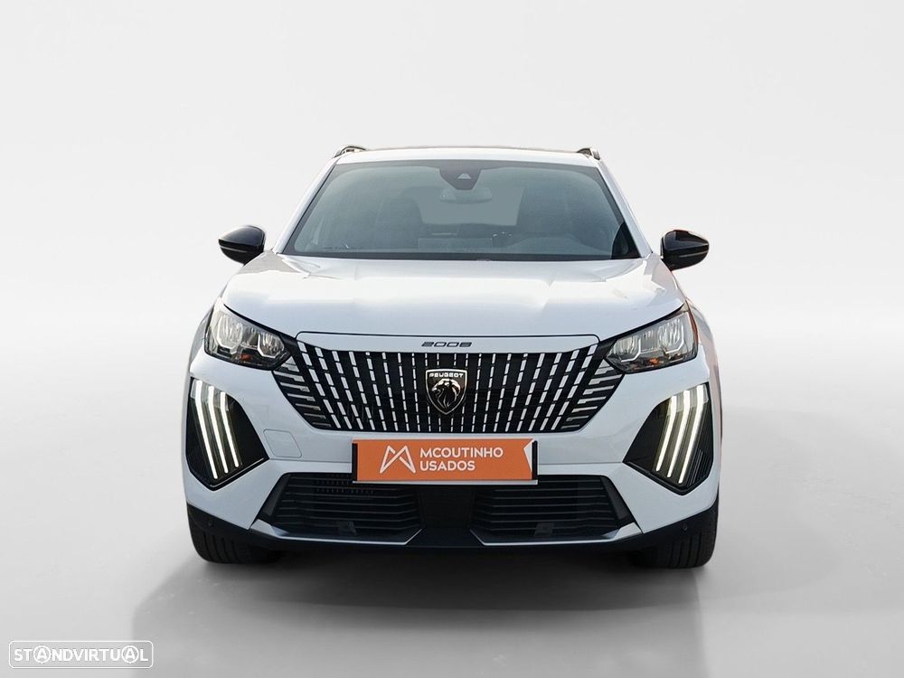 Peugeot 2008 - 8