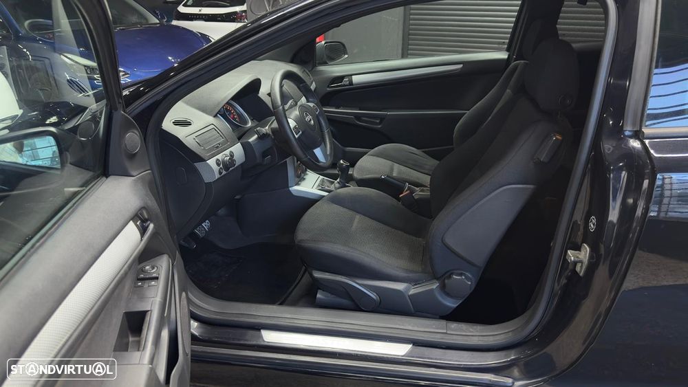 Opel Astra GTC 1.7 CDTI - 20