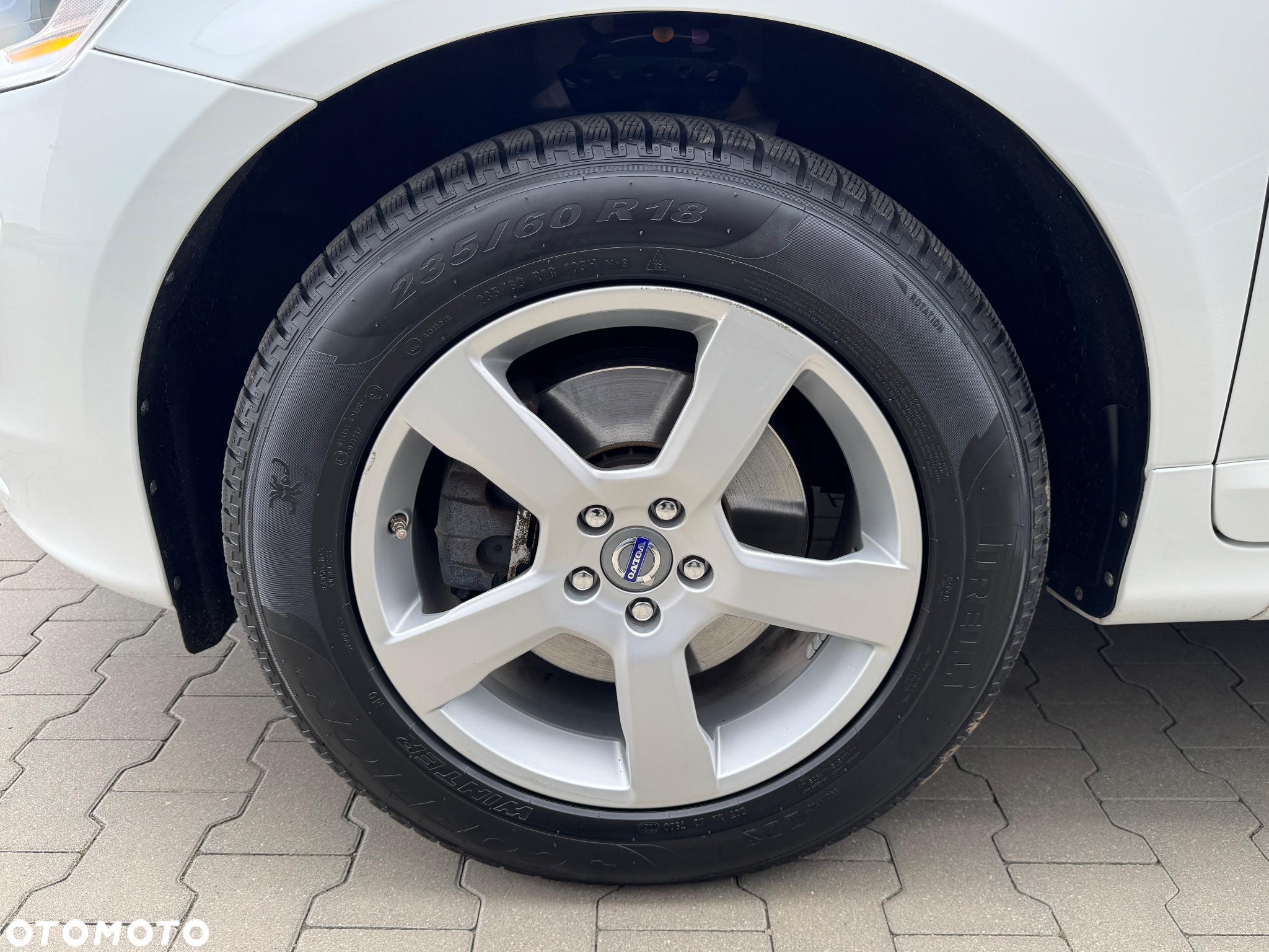 Volvo XC 60 D4 Drive-E Momentum - 10