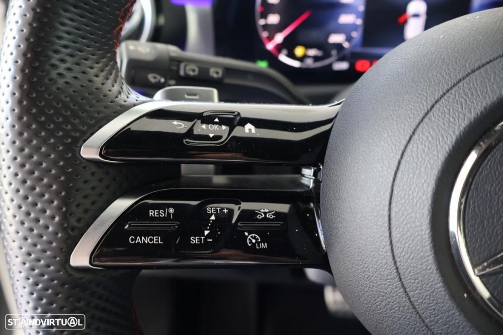 Mercedes-Benz A 250 e - 30