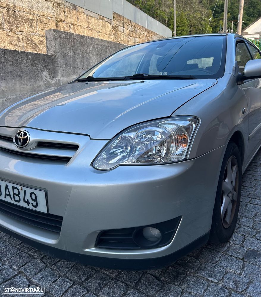 Toyota Corolla ver-1-4-vvt--i-sol - 2