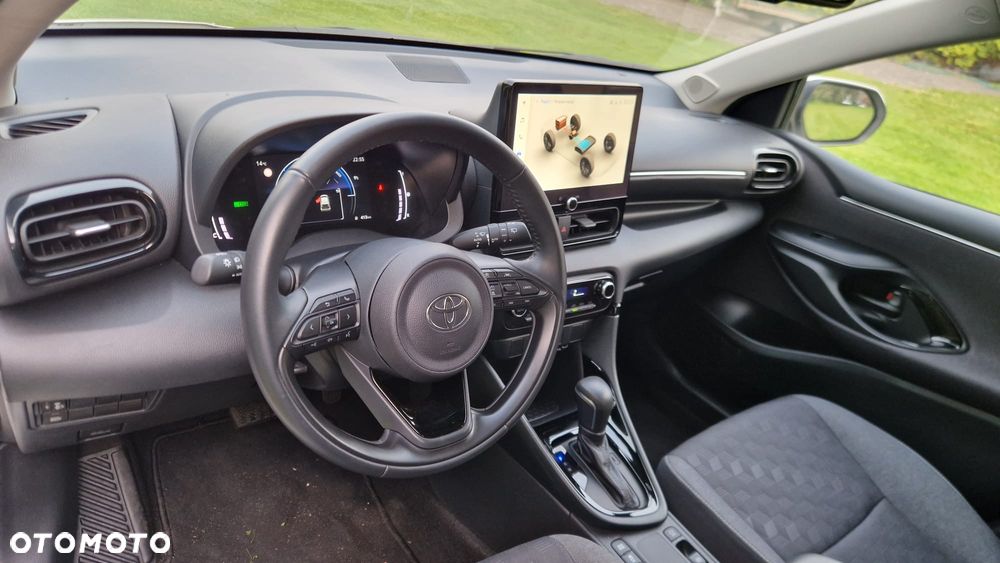 Toyota Yaris - 17