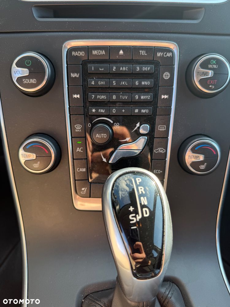Volvo V60 D3 Geartronic Linje Business - 14