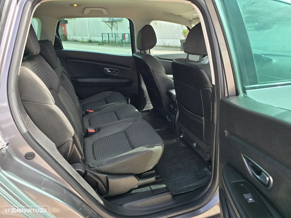 Renault Grand Scénic 1.5 dCi Expression SS - 10