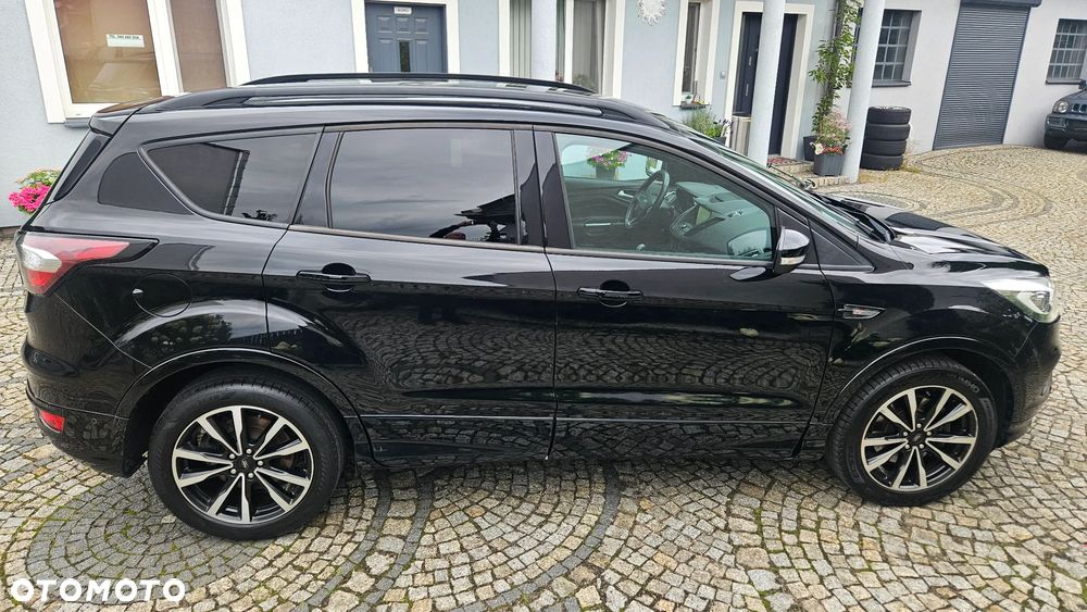 Ford Kuga 2.0 TDCi 2x4 ST-Line - 7