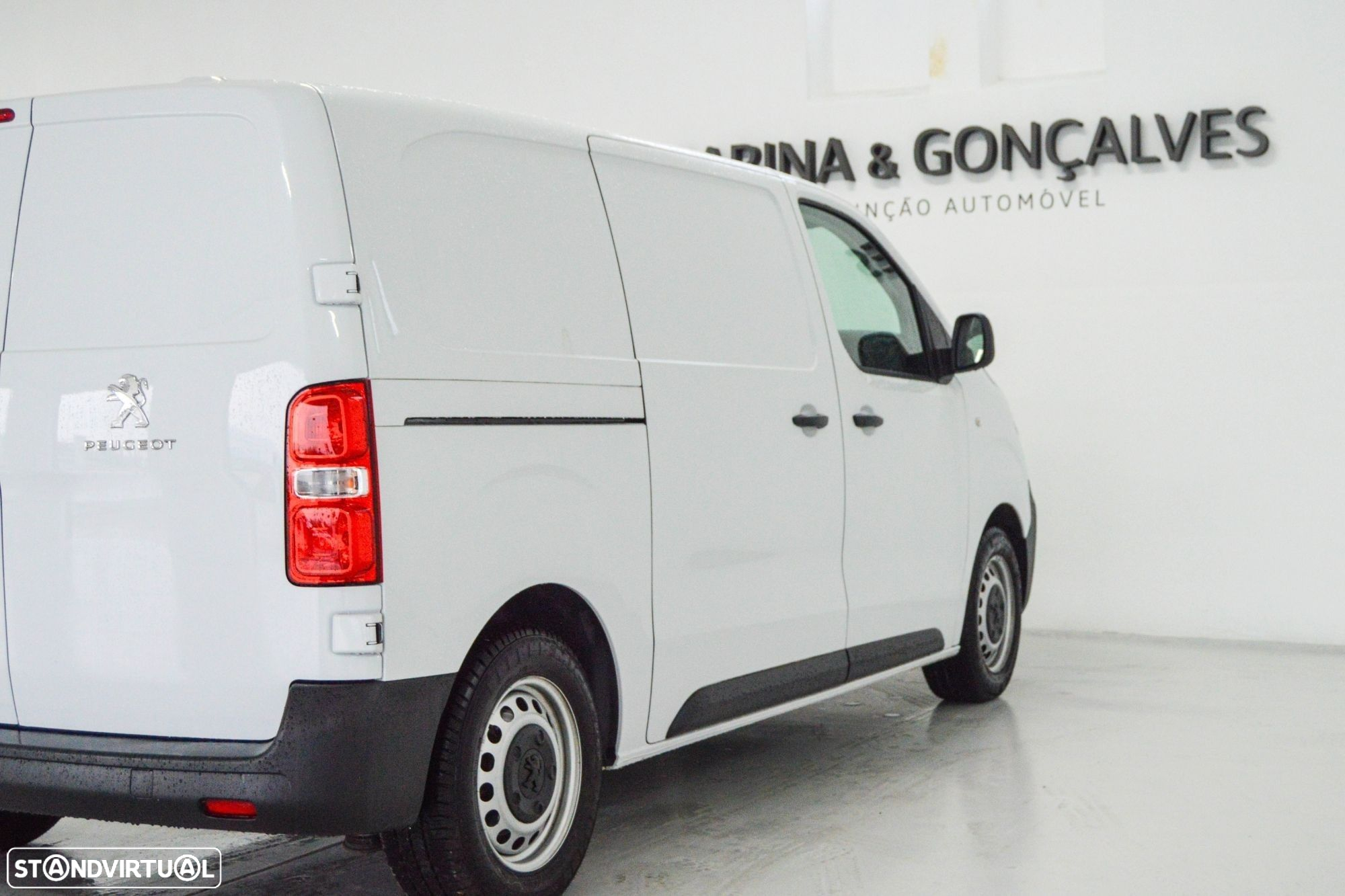 Peugeot Expert 1.5 BlueHDi L2H1 Premium Standard - 51