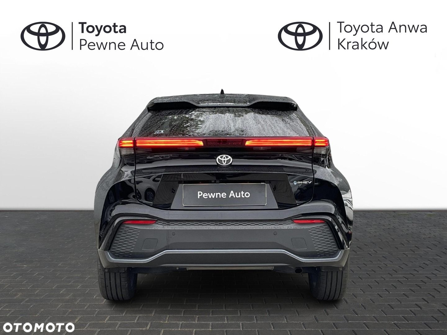 Toyota C-HR - 4