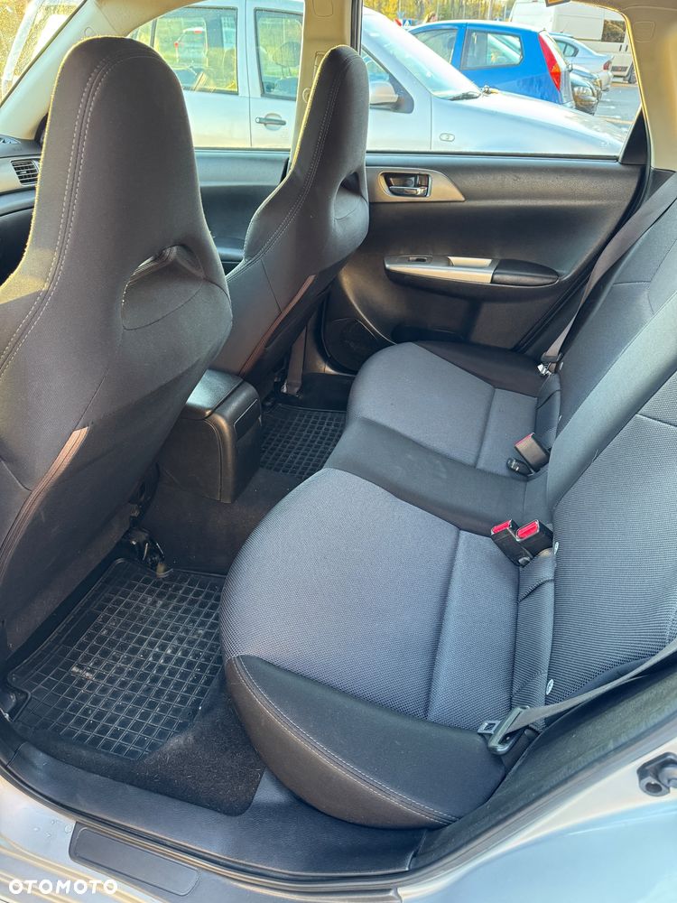 Subaru Impreza 2.0R Sport - 11