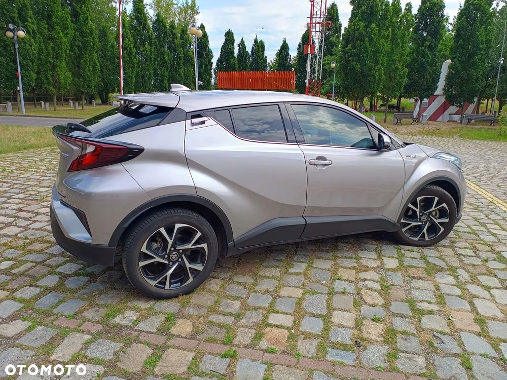 Toyota C-HR Business-Edition - 7