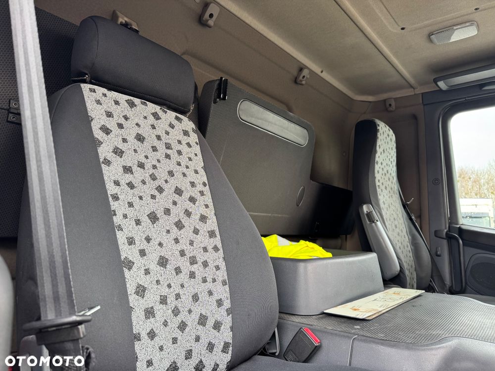 Scania P320 AdBlue bez EGR FURGON WINDA Import Francja - 26