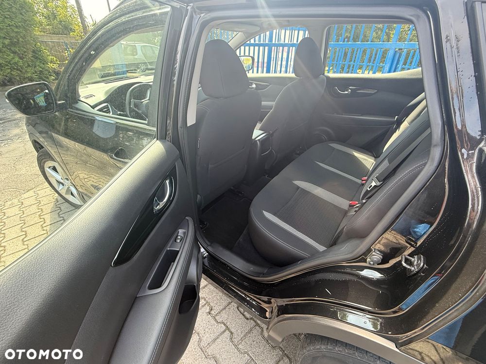 Nissan Qashqai - 10