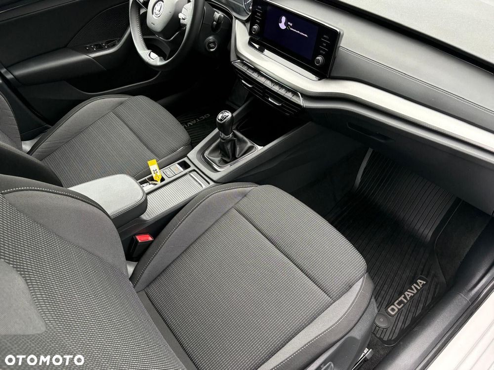 Skoda Octavia 1.5 TSI ACT Ambition - 14